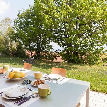 בית נופש Oleandro Garden 4